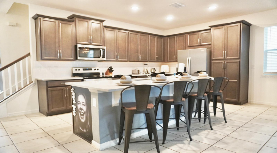 KISSIMMEE, Florida 34747, 6 Bedrooms Bedrooms, ,4 BathroomsBathrooms,Residential,For Sale,TROPICAL PALMS,0,MFRS5123092