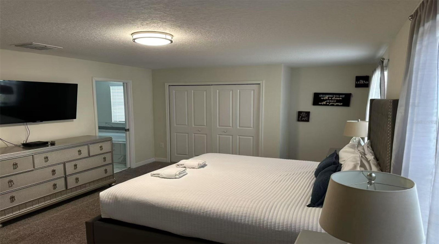 DAVENPORT, Florida 33896, 6 Bedrooms Bedrooms, ,6 BathroomsBathrooms,Residential,For Sale,PLUNKER,0,MFRO6292641