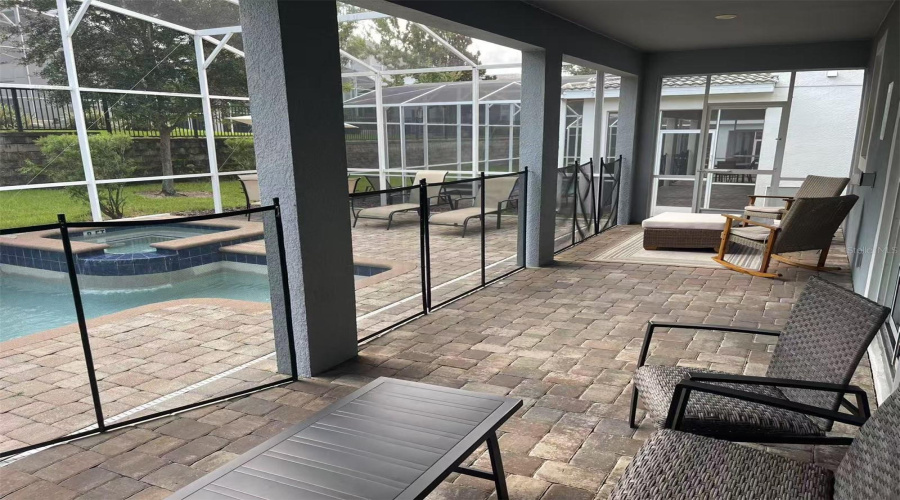 DAVENPORT, Florida 33896, 6 Bedrooms Bedrooms, ,6 BathroomsBathrooms,Residential,For Sale,PLUNKER,0,MFRO6292641
