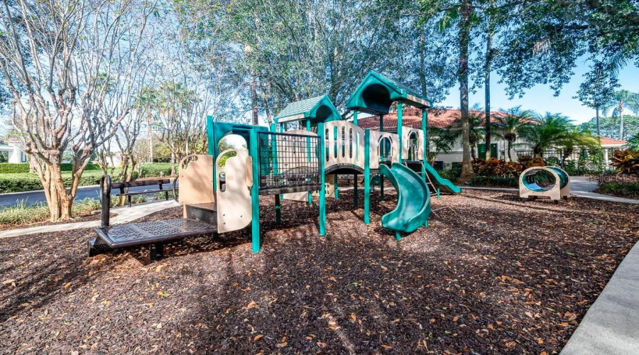 KISSIMMEE, Florida 34747, 6 Bedrooms Bedrooms, ,5 BathroomsBathrooms,Residential,For Sale,PALM HARBOUR,0,MFRO6292786