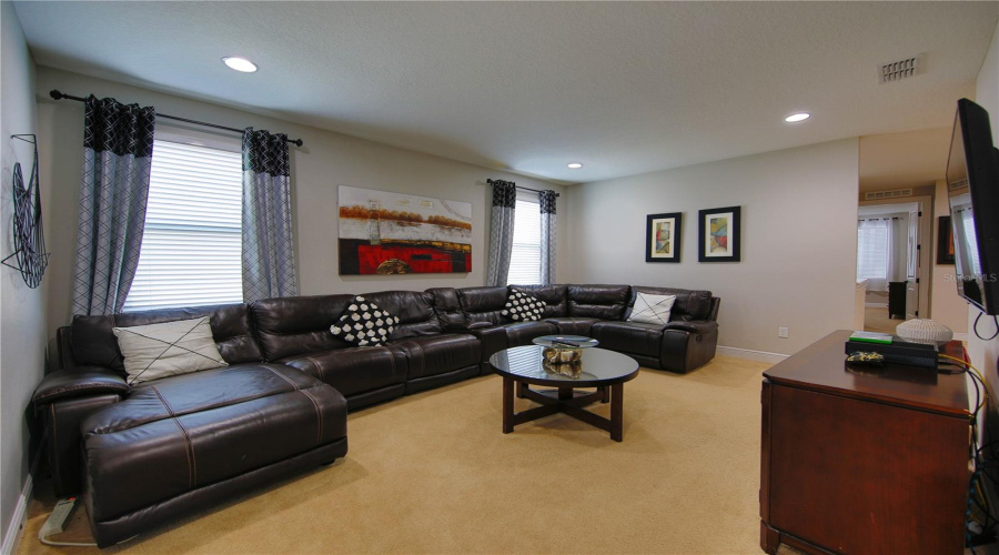 KISSIMMEE, Florida 34747, 10 Bedrooms Bedrooms, ,10 BathroomsBathrooms,Residential,For Sale,WILMINGTON,0,MFRS5123290