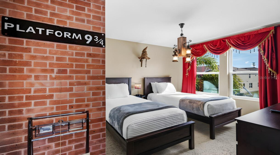 KISSIMMEE, Florida 34746, 4 Bedrooms Bedrooms, ,3 BathroomsBathrooms,Residential,For Sale,KILLARNEY,0,MFRO6292098