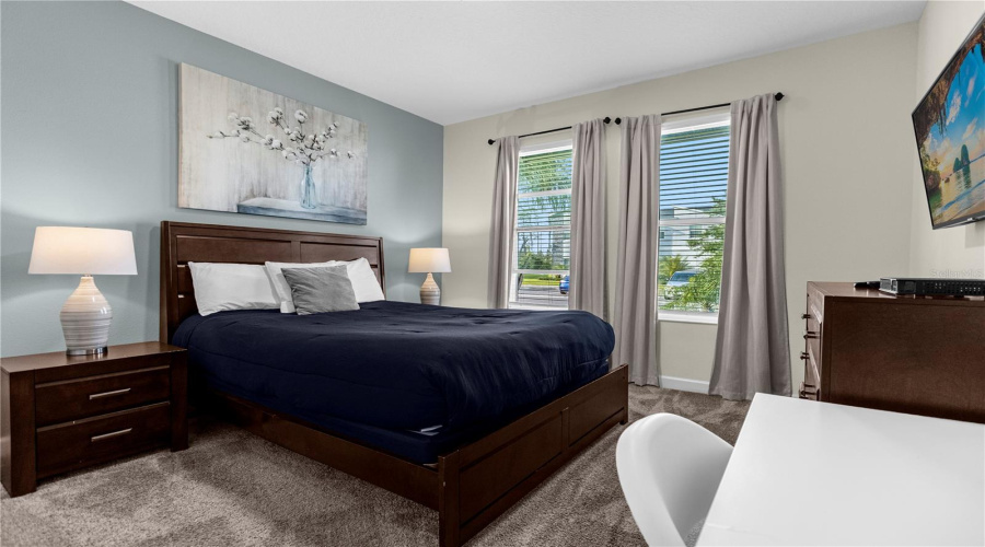 DAVENPORT, Florida 33896, 6 Bedrooms Bedrooms, ,5 BathroomsBathrooms,Residential,For Sale,CABOT CLIFFS,0,MFRO6196282