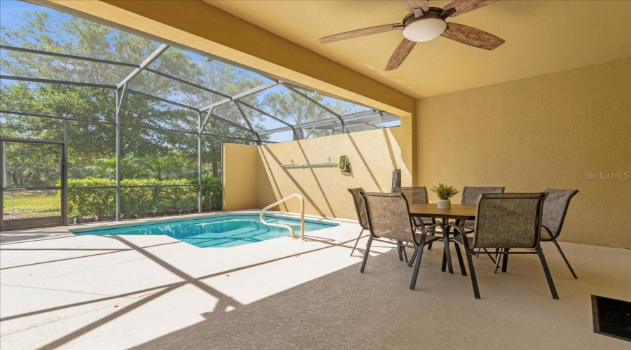 DAVENPORT, Florida 33837, 4 Bedrooms Bedrooms, ,3 BathroomsBathrooms,Residential,For Sale,TERRASONESTA,0,MFRS5123296