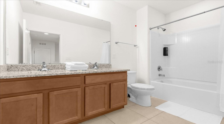DAVENPORT, Florida 33837, 4 Bedrooms Bedrooms, ,3 BathroomsBathrooms,Residential,For Sale,TERRASONESTA,0,MFRS5123296