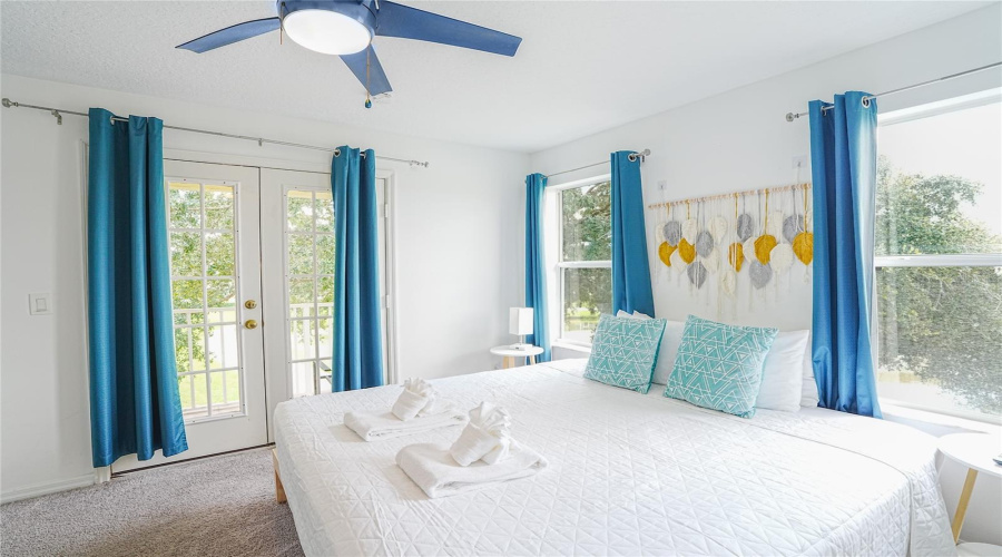 KISSIMMEE, Florida 34746, 4 Bedrooms Bedrooms, ,3 BathroomsBathrooms,Residential,For Sale,HEMINGWAY HOUSE,0,MFRO6292787