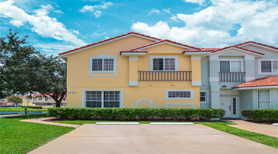KISSIMMEE, Florida 34746, 4 Bedrooms Bedrooms, ,3 BathroomsBathrooms,Residential,For Sale,HEMINGWAY HOUSE,0,MFRO6292787