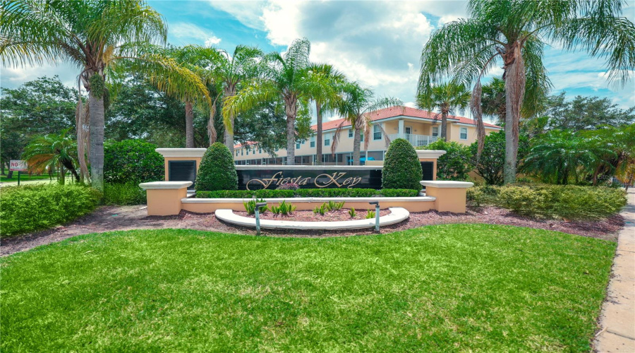 KISSIMMEE, Florida 34746, 4 Bedrooms Bedrooms, ,3 BathroomsBathrooms,Residential,For Sale,HEMINGWAY HOUSE,0,MFRO6292787