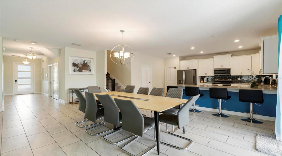 DAVENPORT, Florida 33896, 6 Bedrooms Bedrooms, ,6 BathroomsBathrooms,Residential,For Sale,PEBBLE BEACH,0,MFRS5123389