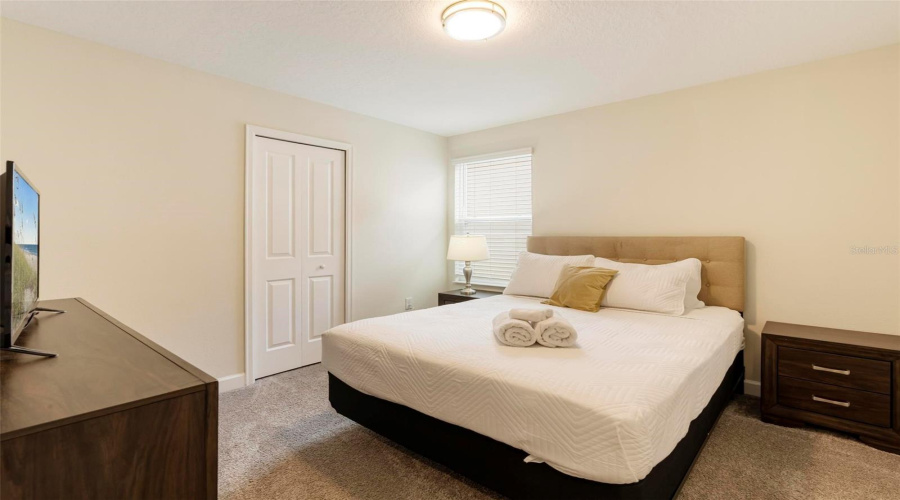 DAVENPORT, Florida 33896, 6 Bedrooms Bedrooms, ,6 BathroomsBathrooms,Residential,For Sale,PEBBLE BEACH,0,MFRS5123389