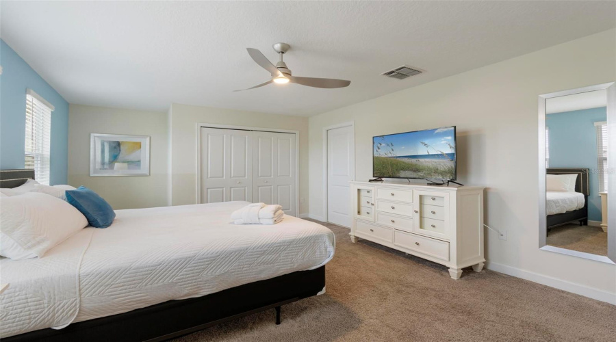 DAVENPORT, Florida 33896, 6 Bedrooms Bedrooms, ,6 BathroomsBathrooms,Residential,For Sale,PEBBLE BEACH,0,MFRS5123389