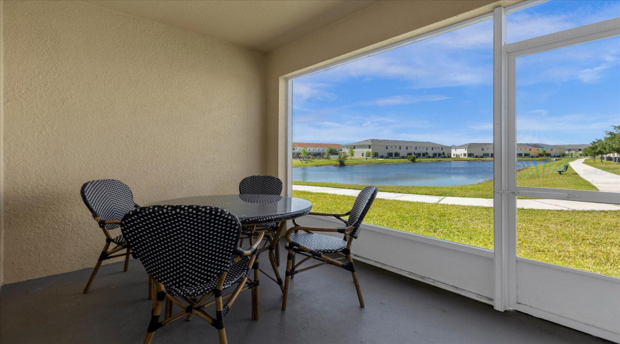 KISSIMMEE, Florida 34746, 3 Bedrooms Bedrooms, ,2 BathroomsBathrooms,Residential,For Sale,CORAL CASTLE,0,MFRO6293829