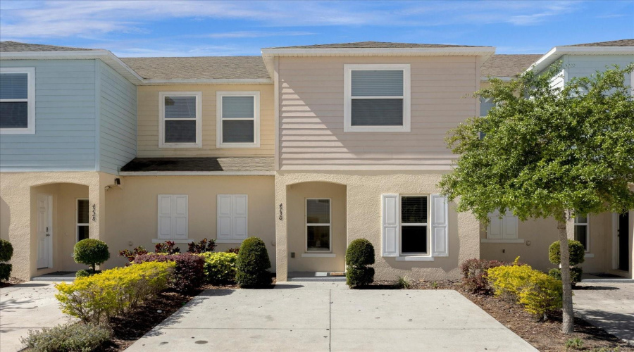 KISSIMMEE, Florida 34746, 3 Bedrooms Bedrooms, ,2 BathroomsBathrooms,Residential,For Sale,CORAL CASTLE,0,MFRO6293829