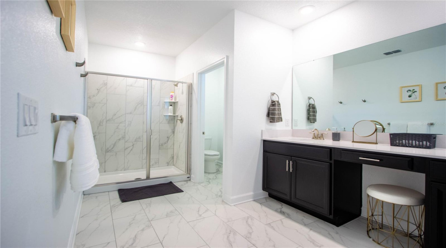 DAVENPORT, Florida 33896, 5 Bedrooms Bedrooms, ,5 BathroomsBathrooms,Residential,For Sale,LEADER,0,MFRS5122989