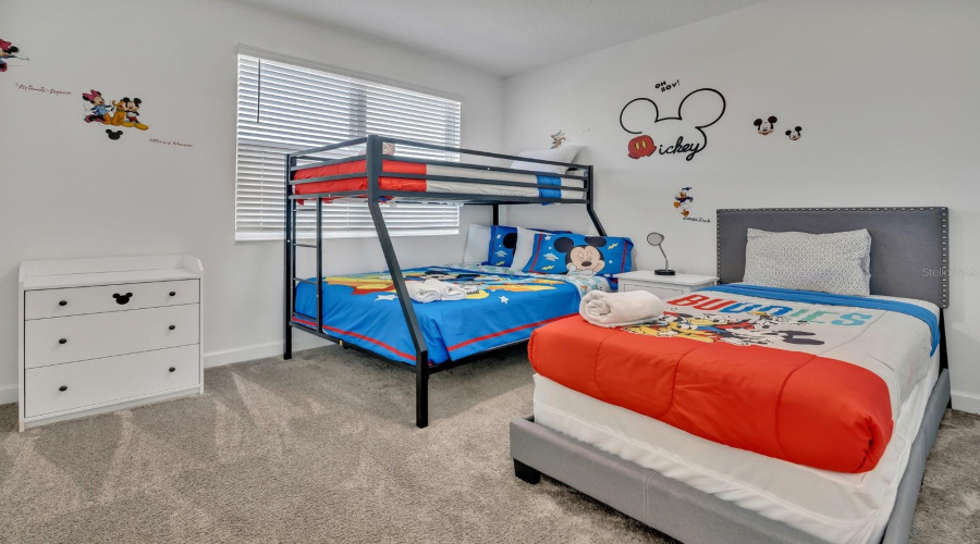 DAVENPORT, Florida 33896, 5 Bedrooms Bedrooms, ,5 BathroomsBathrooms,Residential,For Sale,LEADER,0,MFRS5122989