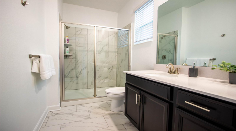 DAVENPORT, Florida 33896, 5 Bedrooms Bedrooms, ,5 BathroomsBathrooms,Residential,For Sale,LEADER,0,MFRS5122989