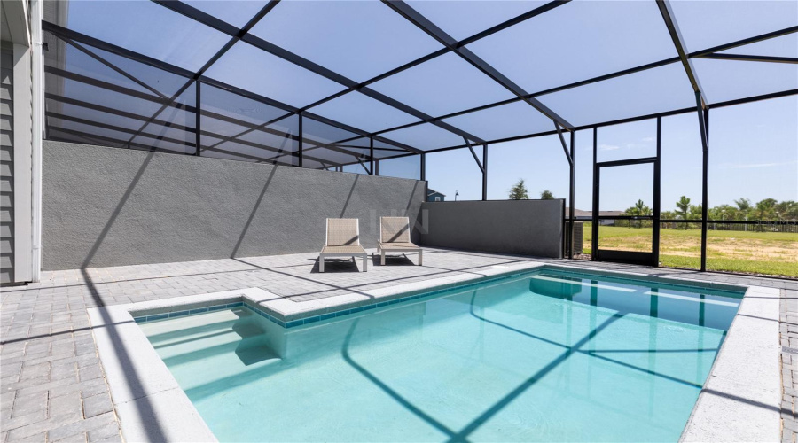 DAVENPORT, Florida 33897, 5 Bedrooms Bedrooms, ,4 BathroomsBathrooms,Residential,For Sale,PARADISE,0,MFRO6293289