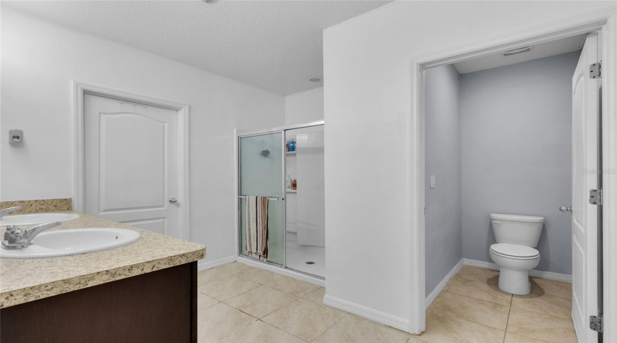 Ensuite