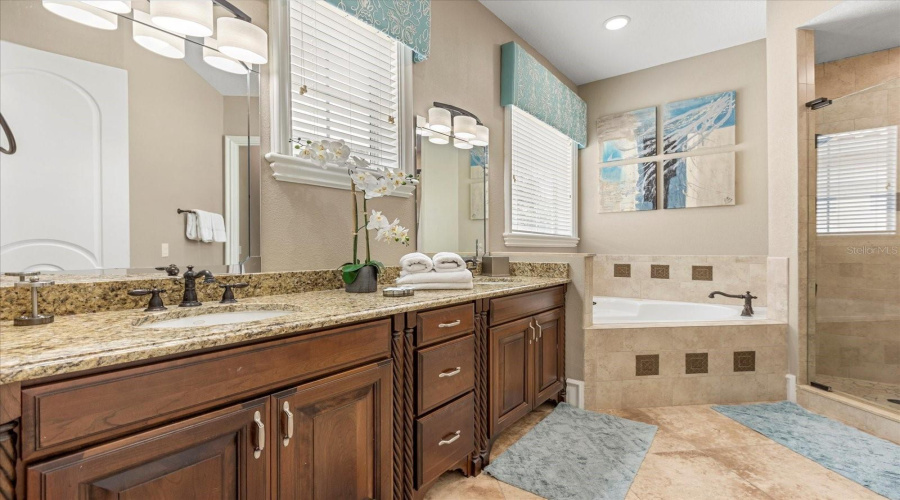 REUNION, Florida 34747, 5 Bedrooms Bedrooms, ,5 BathroomsBathrooms,Residential,For Sale,MUIRFIELD,0,MFRO6291788