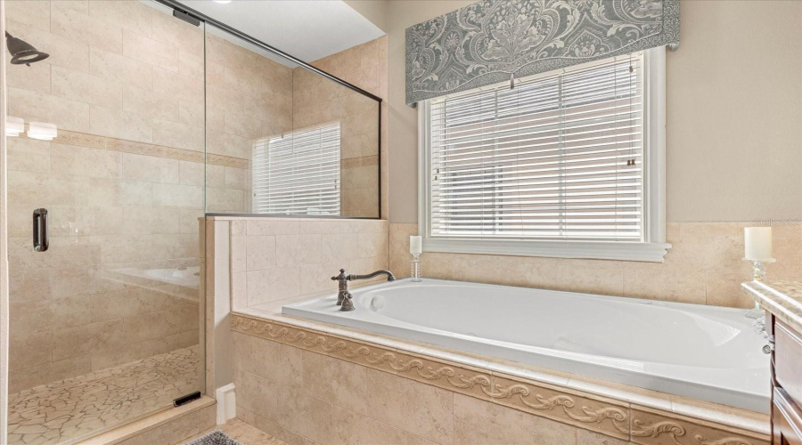 REUNION, Florida 34747, 5 Bedrooms Bedrooms, ,5 BathroomsBathrooms,Residential,For Sale,MUIRFIELD,0,MFRO6291788