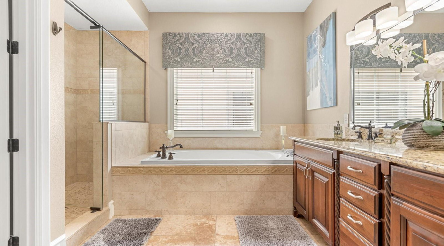 REUNION, Florida 34747, 5 Bedrooms Bedrooms, ,5 BathroomsBathrooms,Residential,For Sale,MUIRFIELD,0,MFRO6291788