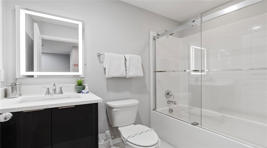 KISSIMMEE, Florida 34746, 4 Bedrooms Bedrooms, ,3 BathroomsBathrooms,Residential,For Sale,LE REVE,0,MFRO6291988