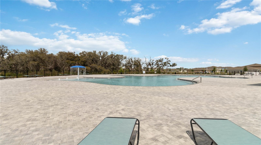 DAVENPORT, Florida 33837, 4 Bedrooms Bedrooms, ,2 BathroomsBathrooms,Residential,For Sale,LOCH,0,MFRTB8366650