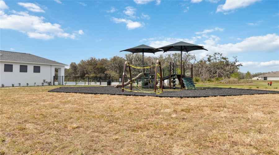 DAVENPORT, Florida 33837, 4 Bedrooms Bedrooms, ,2 BathroomsBathrooms,Residential,For Sale,LOCH,0,MFRTB8366650