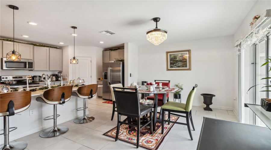 DAVENPORT, Florida 33837, 4 Bedrooms Bedrooms, ,2 BathroomsBathrooms,Residential,For Sale,LOCH,0,MFRTB8366650