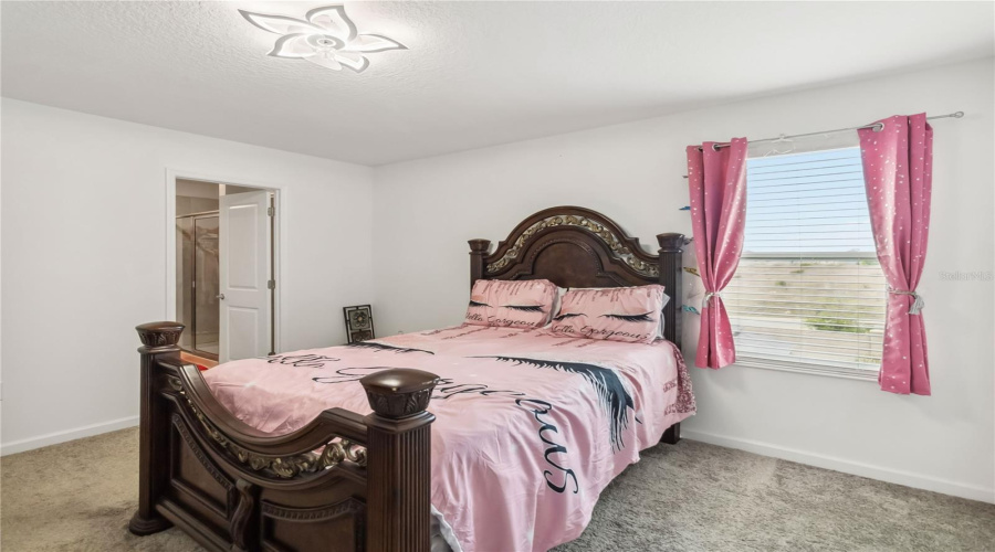 DAVENPORT, Florida 33837, 4 Bedrooms Bedrooms, ,2 BathroomsBathrooms,Residential,For Sale,LOCH,0,MFRTB8366650