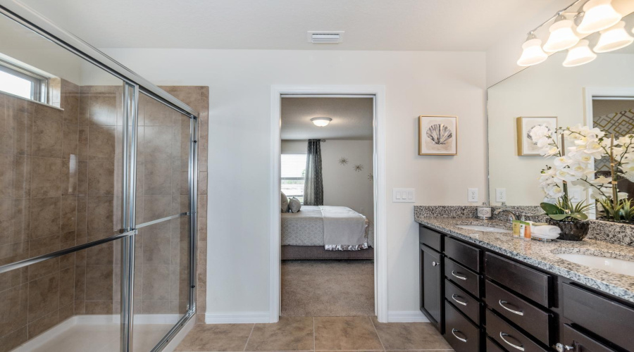 KISSIMMEE, Florida 34747, 5 Bedrooms Bedrooms, ,5 BathroomsBathrooms,Residential,For Sale,RHODES,0,MFRO6293569