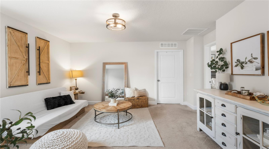 DAVENPORT, Florida 33837, 4 Bedrooms Bedrooms, ,2 BathroomsBathrooms,Residential,For Sale,SYDNEY,MFRO6293620