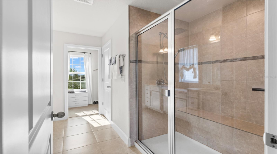 DAVENPORT, Florida 33837, 4 Bedrooms Bedrooms, ,2 BathroomsBathrooms,Residential,For Sale,SYDNEY,MFRO6293620