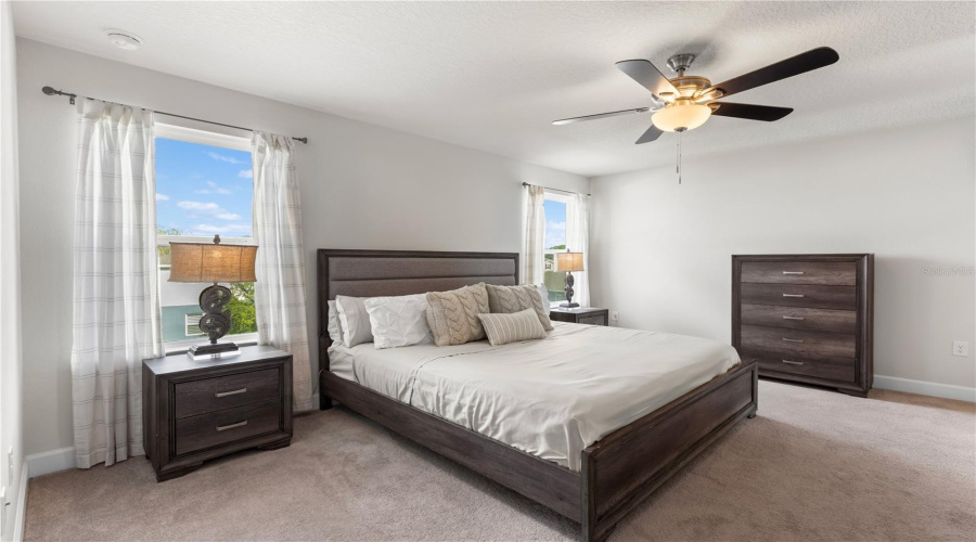 DAVENPORT, Florida 33837, 4 Bedrooms Bedrooms, ,2 BathroomsBathrooms,Residential,For Sale,SYDNEY,MFRO6293620