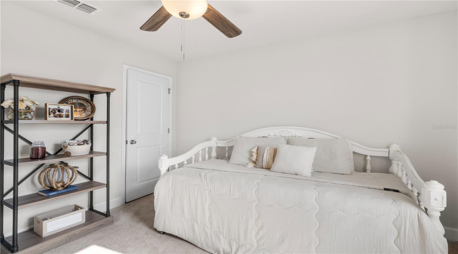 DAVENPORT, Florida 33837, 4 Bedrooms Bedrooms, ,2 BathroomsBathrooms,Residential,For Sale,SYDNEY,MFRO6293620
