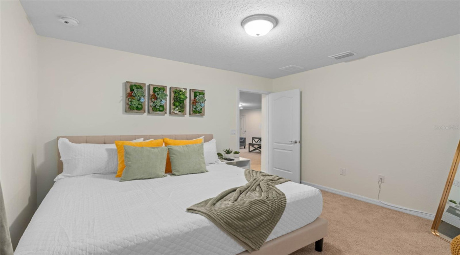 KISSIMMEE, Florida 34747, 8 Bedrooms Bedrooms, ,6 BathroomsBathrooms,Residential,For Sale,LIMA,0,MFRO6292964
