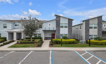 DAVENPORT, Florida 33896, 5 Bedrooms Bedrooms, ,4 BathroomsBathrooms,Residential,For Sale,PEBBLE BEACH,0,MFRG5094805