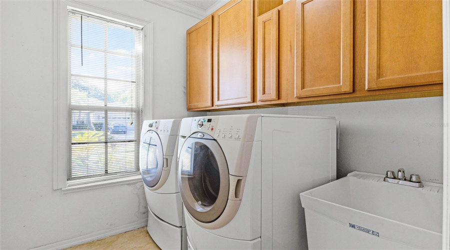 Laundry room, 1st floor