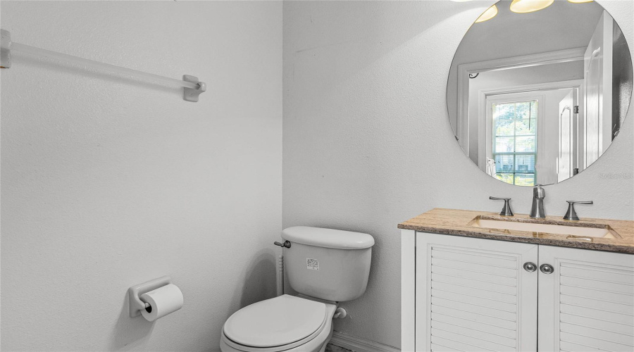 Half bath, 1st floor