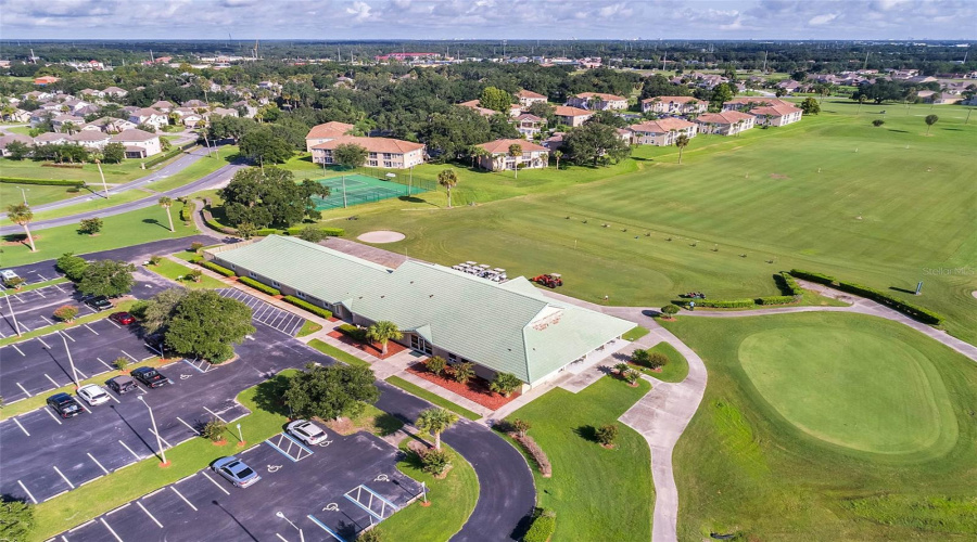 The Oaks of Kissimmee golf community