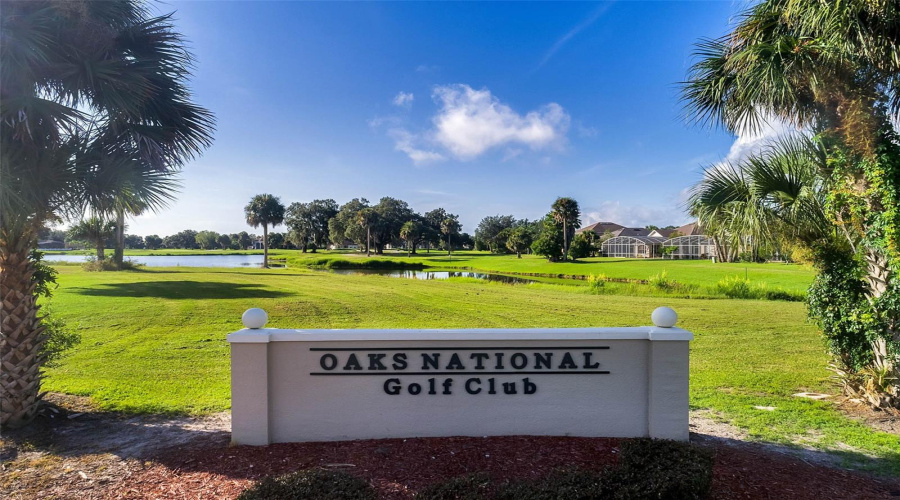 The Oaks of Kissimmee golf community