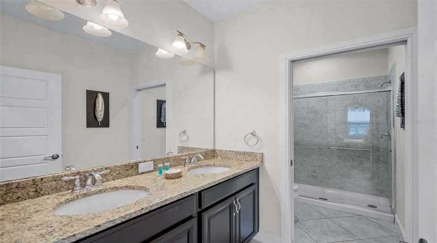 DAVENPORT, Florida 33896, 4 Bedrooms Bedrooms, ,4 BathroomsBathrooms,Residential,For Sale,CAPTIVA,0,MFRS5123537