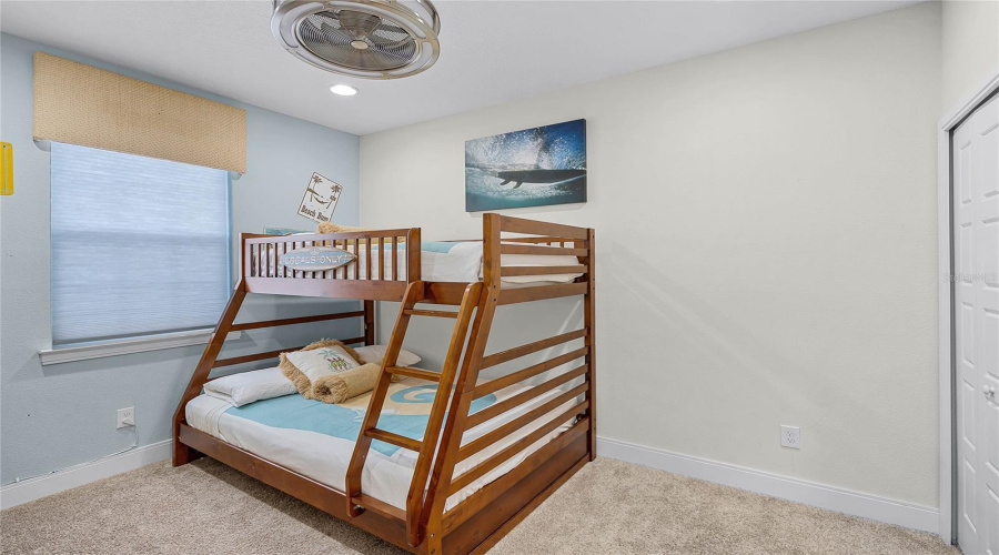 DAVENPORT, Florida 33896, 4 Bedrooms Bedrooms, ,4 BathroomsBathrooms,Residential,For Sale,CAPTIVA,0,MFRS5123537