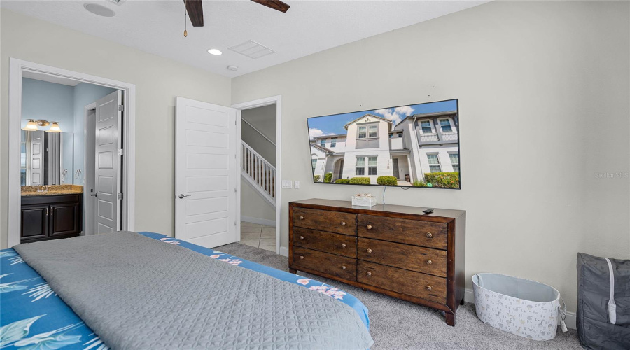 DAVENPORT, Florida 33896, 4 Bedrooms Bedrooms, ,4 BathroomsBathrooms,Residential,For Sale,CAPTIVA,0,MFRS5123537
