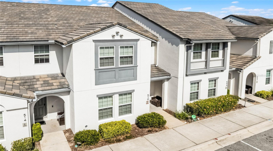DAVENPORT, Florida 33896, 4 Bedrooms Bedrooms, ,4 BathroomsBathrooms,Residential,For Sale,CAPTIVA,0,MFRS5123537