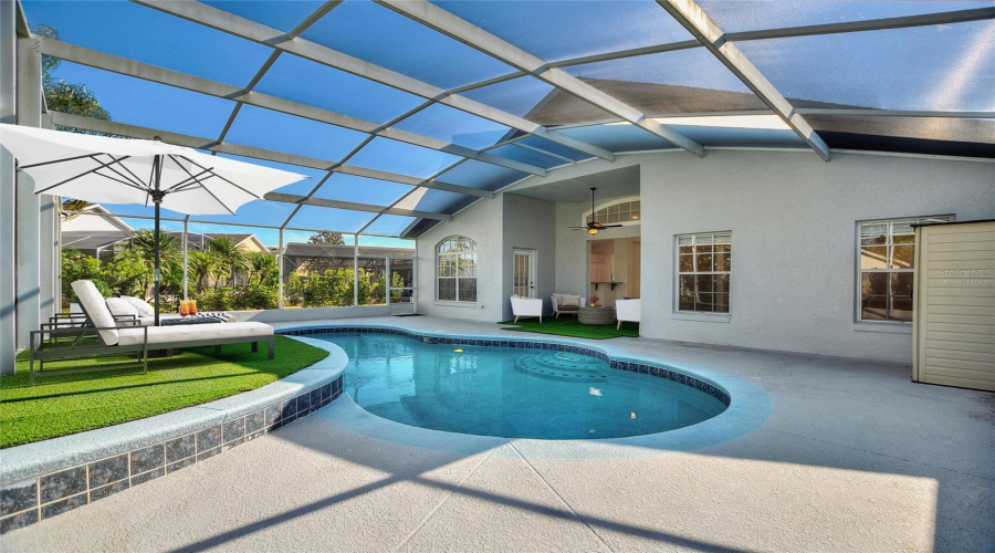 Virtually staged pool deck