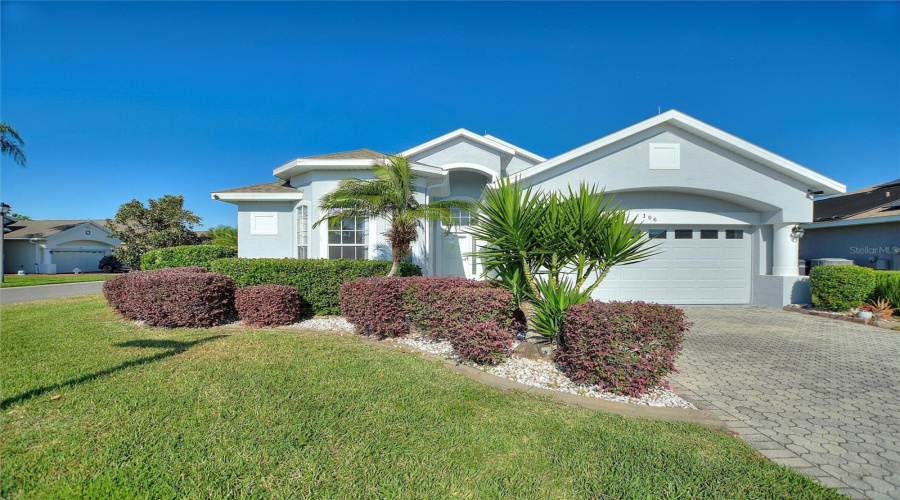DAVENPORT, Florida 33837, 3 Bedrooms Bedrooms, ,2 BathroomsBathrooms,Residential,For Sale,MOSSY OAK DR,0,MFRS5123627