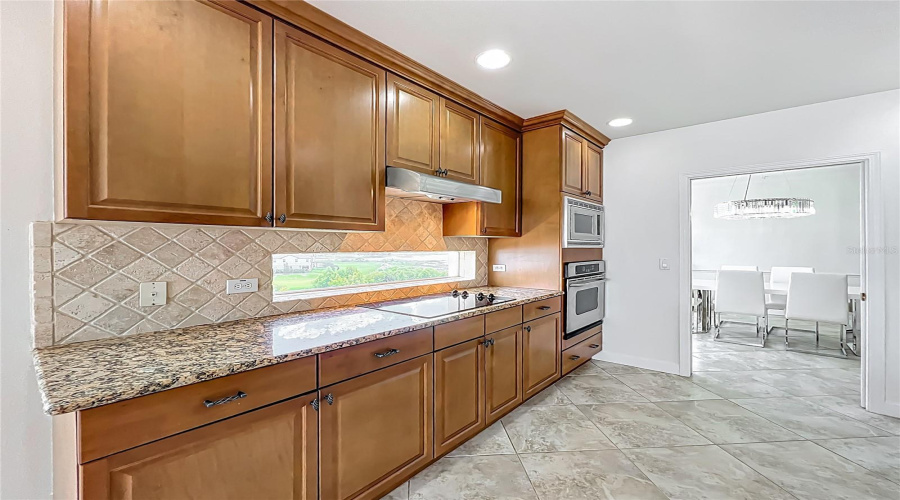 ORLANDO, Florida 32836, 3 Bedrooms Bedrooms, ,2 BathroomsBathrooms,Residential,For Sale,THE ESPLANADE,0,MFRO6294223