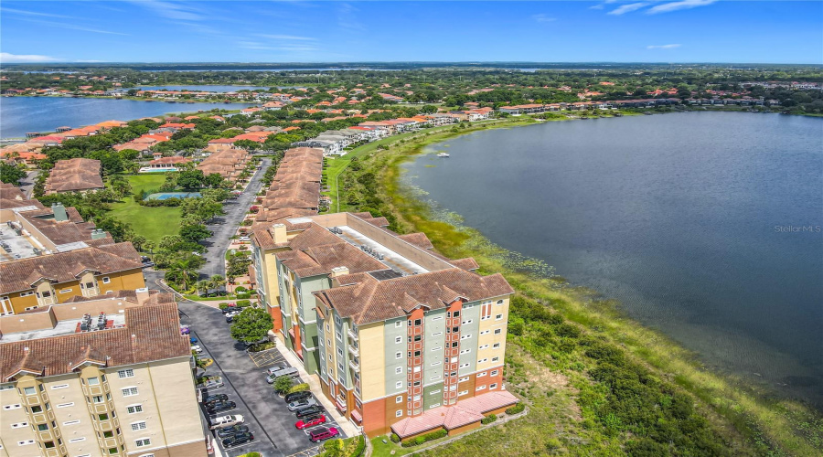 ORLANDO, Florida 32836, 3 Bedrooms Bedrooms, ,2 BathroomsBathrooms,Residential,For Sale,THE ESPLANADE,0,MFRO6294223