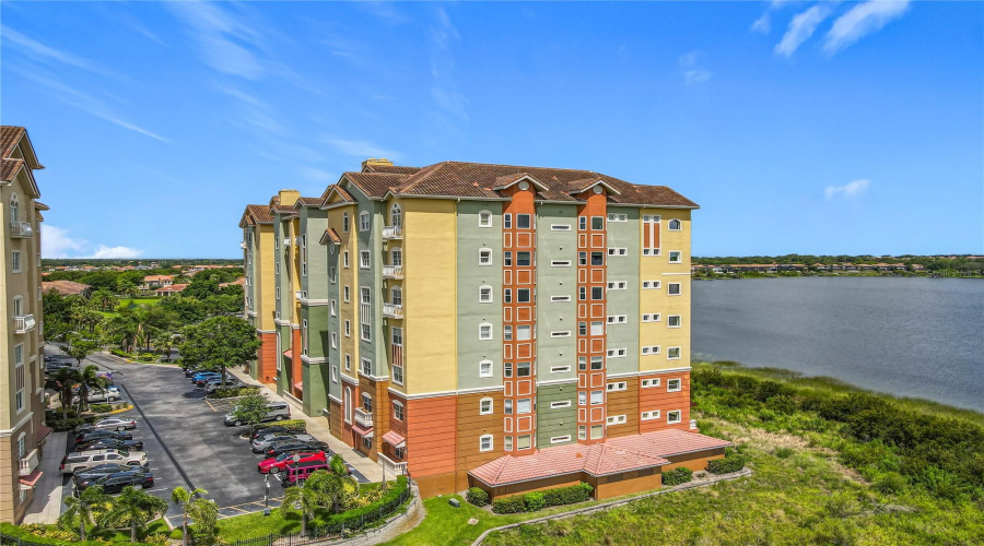 ORLANDO, Florida 32836, 3 Bedrooms Bedrooms, ,2 BathroomsBathrooms,Residential,For Sale,THE ESPLANADE,0,MFRO6294223